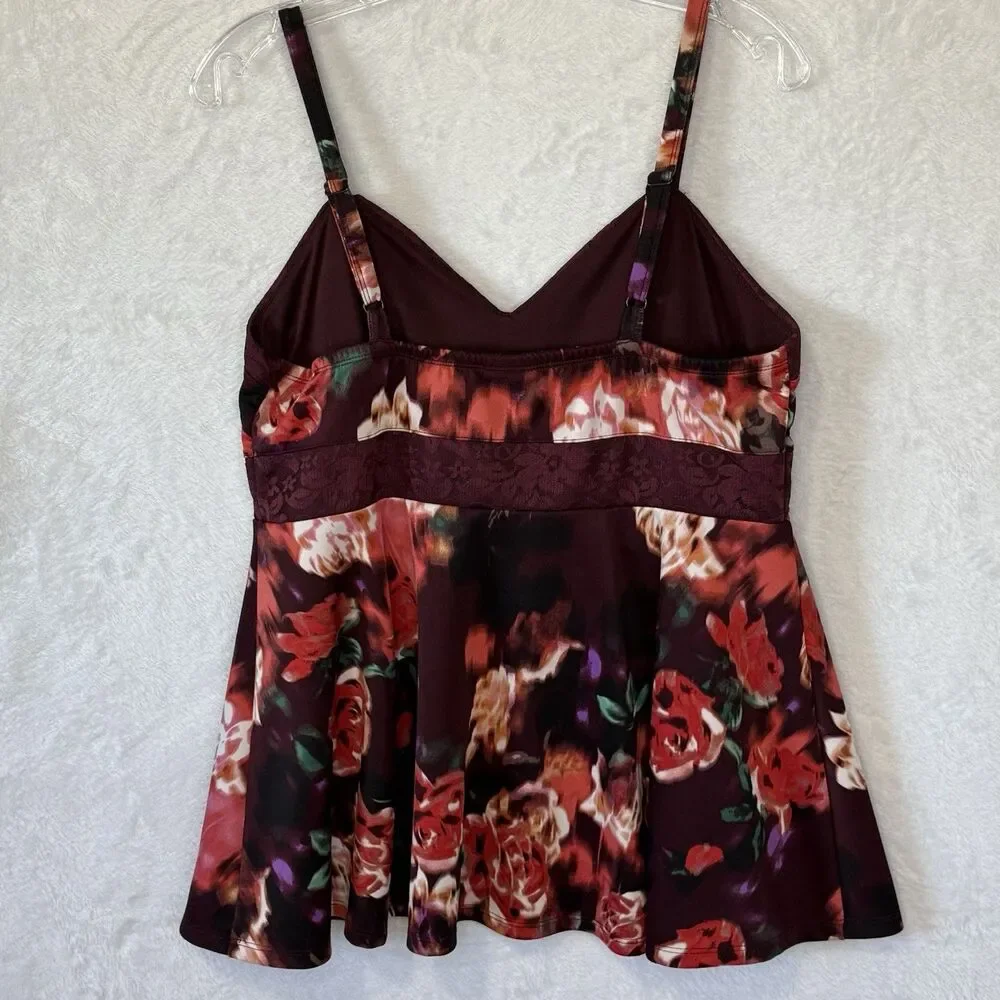 Torrid Women’s Scuba Peplum Tank Top Floral Lace Design V-neck adjustable straps
